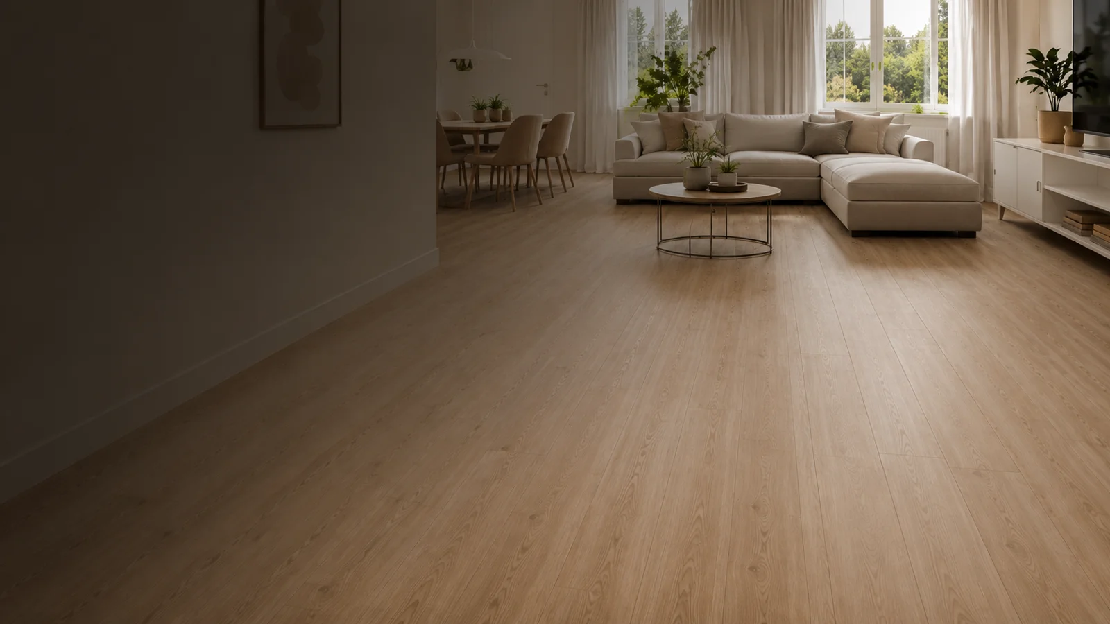 Wohninspiration: heller Vinylboden in Holzoptik im Wohn- und Esszimmer